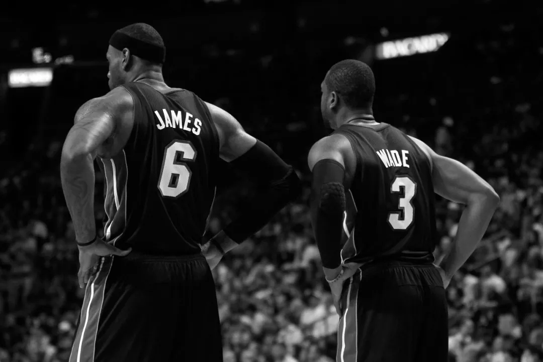 北京首钢惊险取胜对手（北京首钢艰难击败对手）