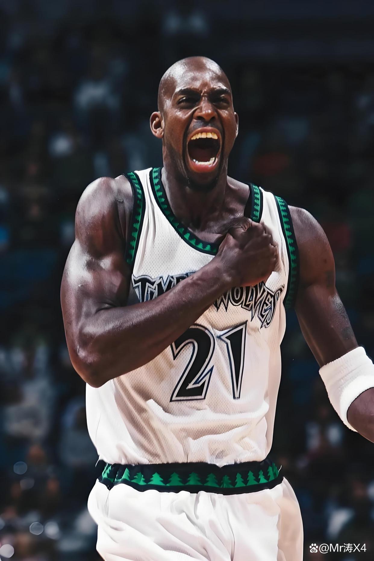 齐达内：在上海见到一个优秀的年轻人，球打得着实可以！（齐达内：上海遇见一位出色新秀，球技确实了得！）