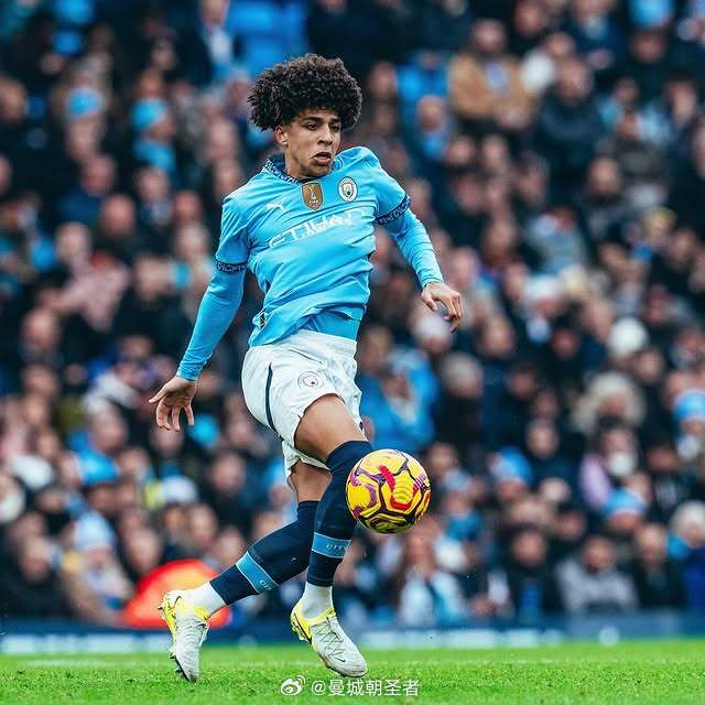 英超多队明确问询巴特萨吉，意甲新星引关注（英超多队询价巴特萨吉，意甲新星备受关注）