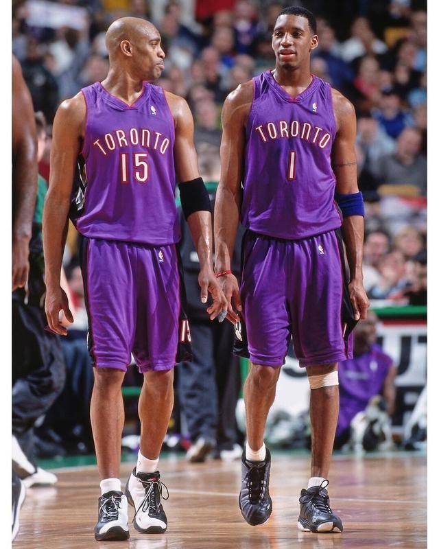 ESPN：邓弗里斯因伤缺席荷兰与波兰的世预赛（ESPN：邓弗里斯伤停，无缘荷兰对波兰的世预赛）